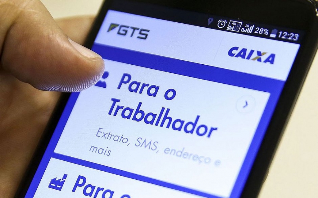 Caixa inicia em setembro saques de R$ 500 do FGTS; veja calendário