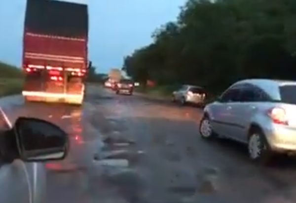 Abandono de estrada em Marília pode chegar à Procuradoria