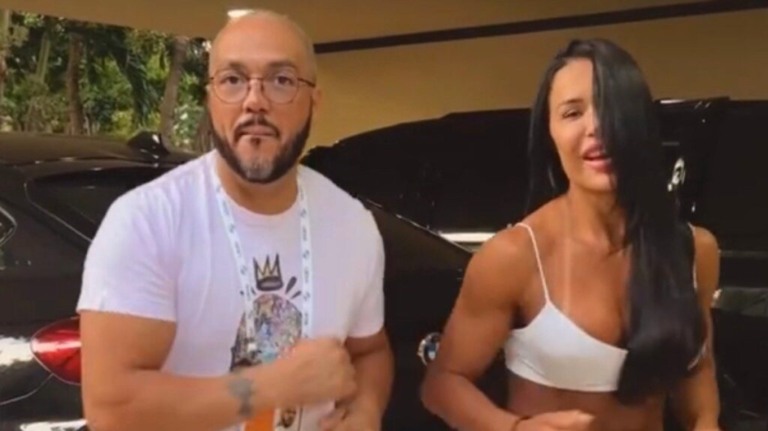 Gracyanne Barbosa comemora aniversário de Belo "eterno namorado"