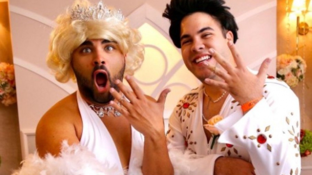 Influenciadores amigos de Anitta se casam por acidente