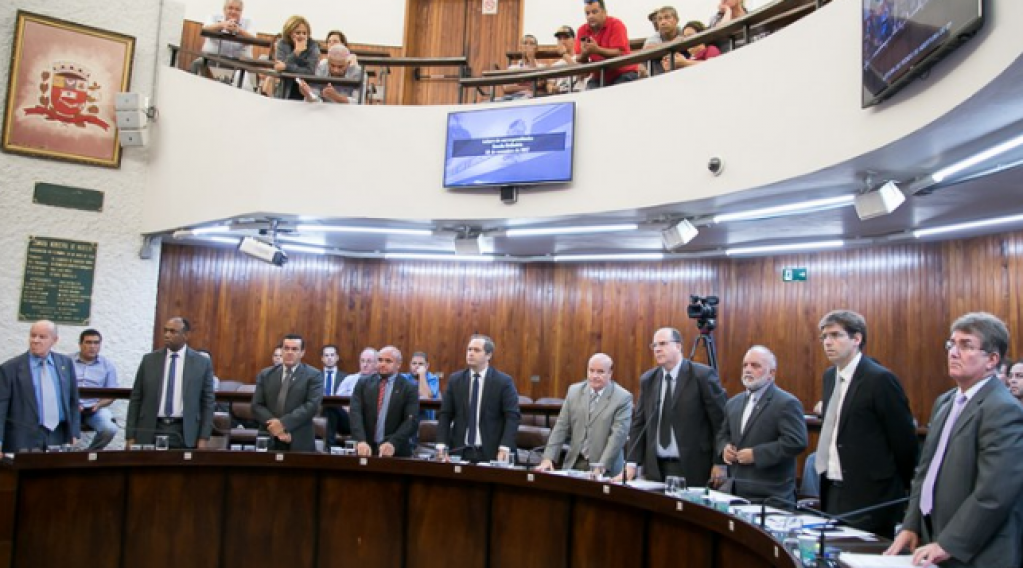 Câmara deve mudar lei de radares nesta quinta e implodir licitação da Emdurb