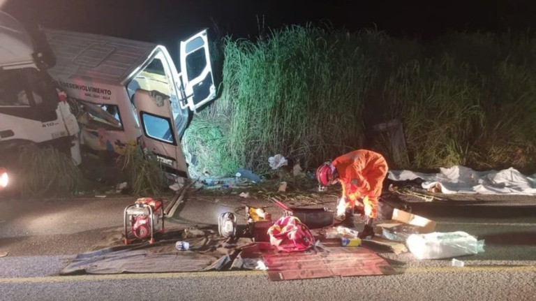 Veja quem são as 12 pessoas que morreram em acidente no Tocantins