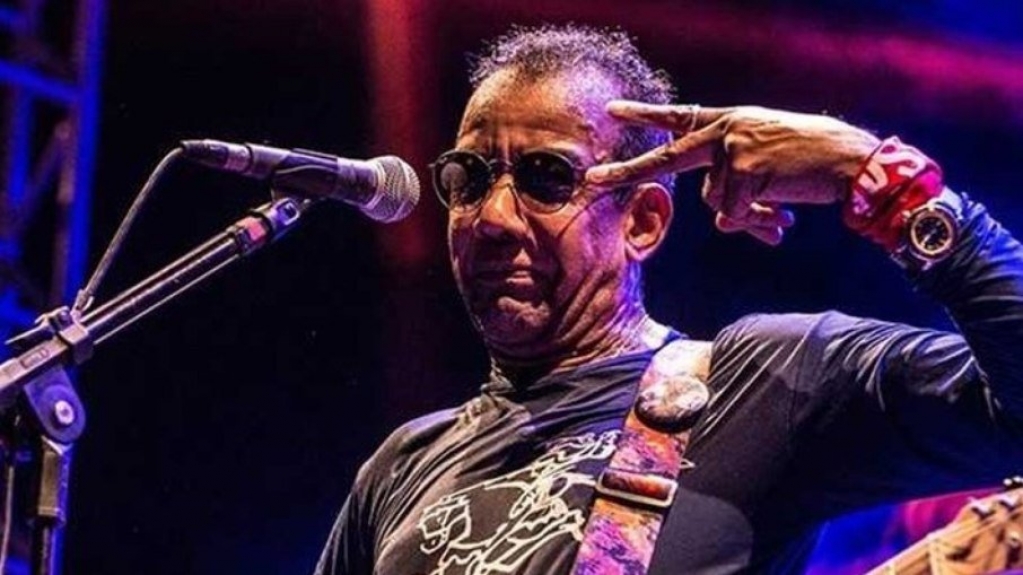 Jorge Ben Jor relata vida em hotel após ter casa destruída em temporal