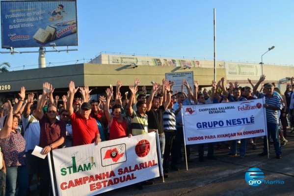 Trabalhadores durante campanha salarial do ano passado