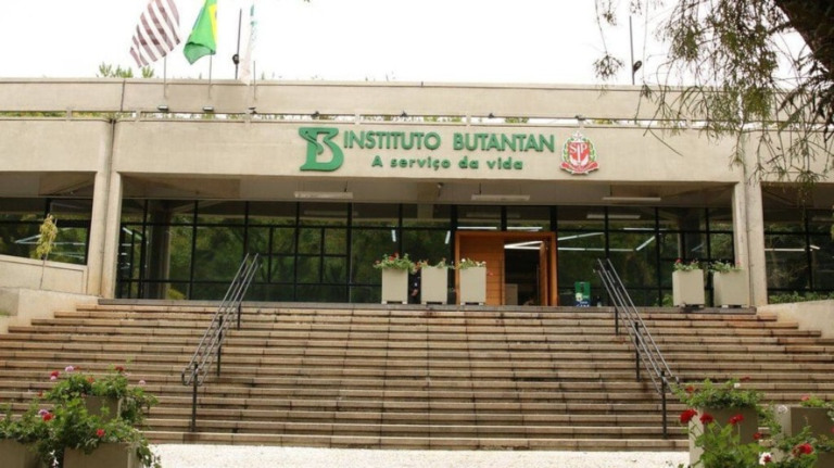 Butantan recebe R$ 1 bilhão de banco para ampliar produção de vacinas