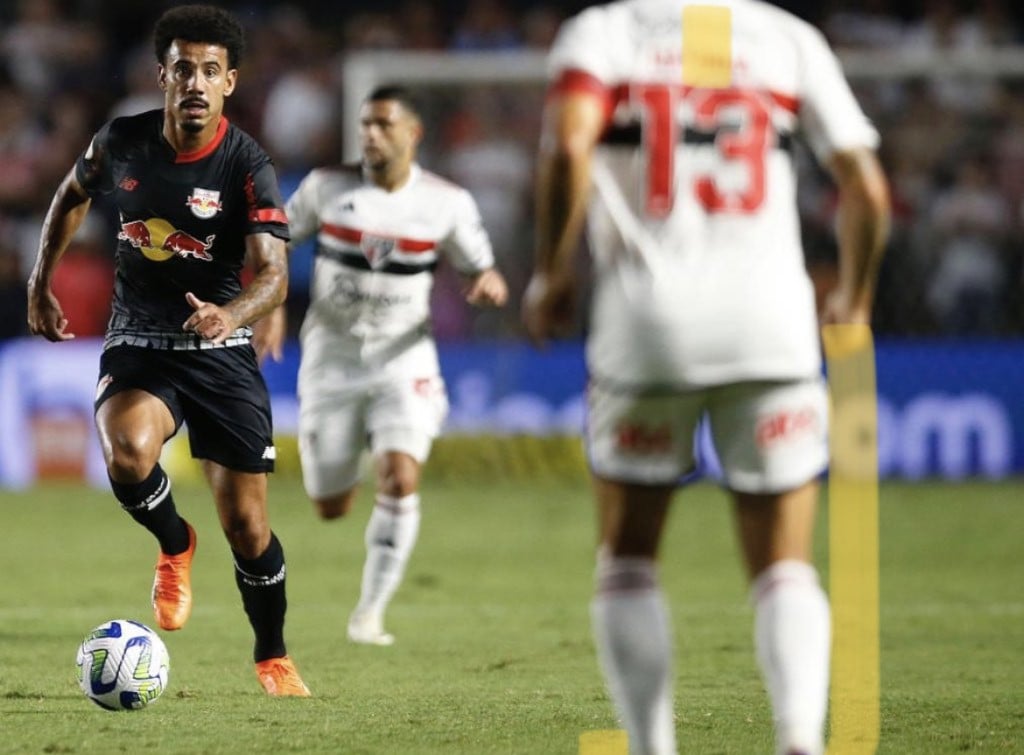 São Paulo vence e impede o Bragantino de chegar a liderança do Brasileirão