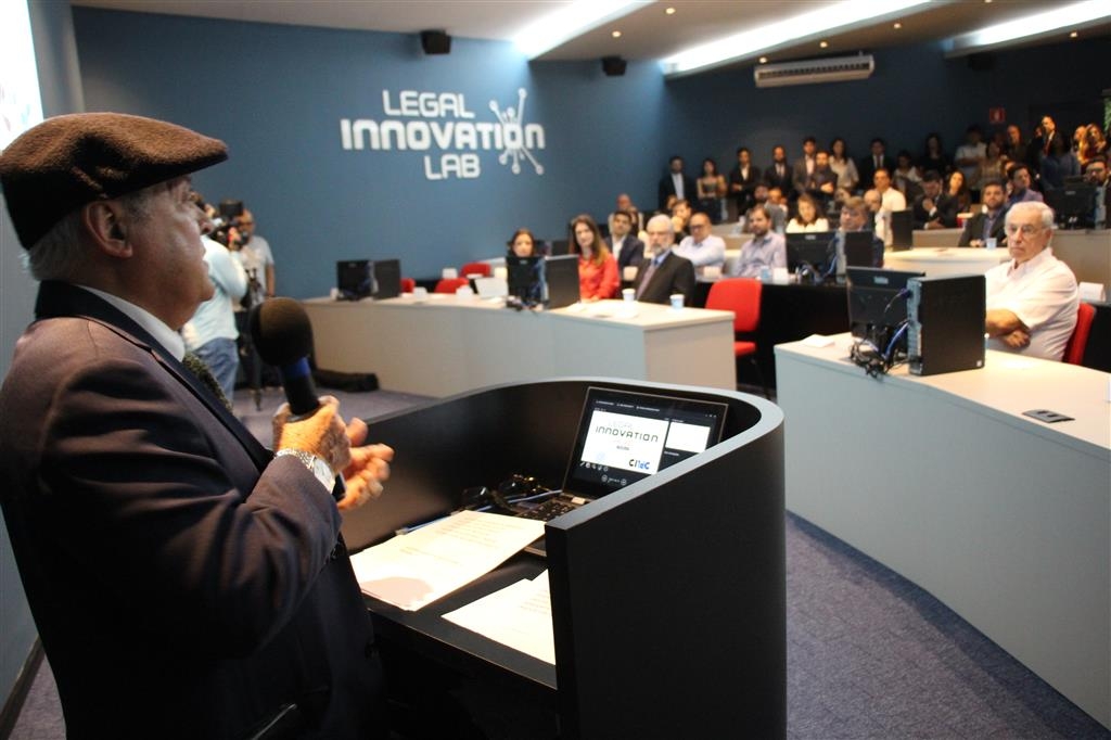 Univem inaugura laboratório pioneiro de inovação digital para Direito