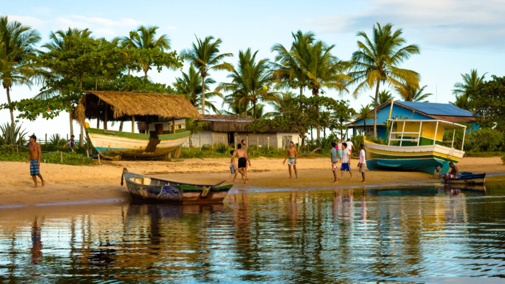 A Praia da Barra é o nome dado para a parte da praia onde o rio e o mar se encontram. Foto: Divulgação