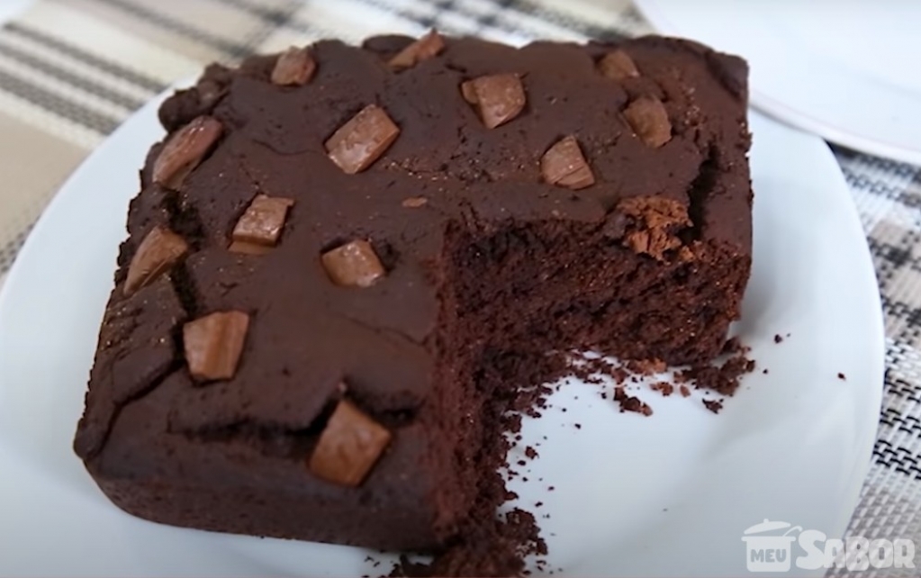 Brownie Fit sem glúten! Mate o desejo de comer um docinho sem sair da dieta!