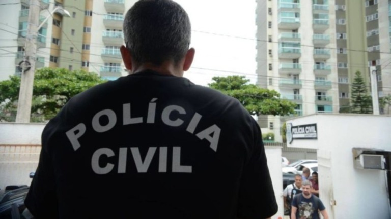 Tânia Rêgo/ Agência Brasil A Operação Cosa Nostra Fraterna cumpriu 21 mandados de busca e apreensão contra alvos da milícia da Zona Oeste