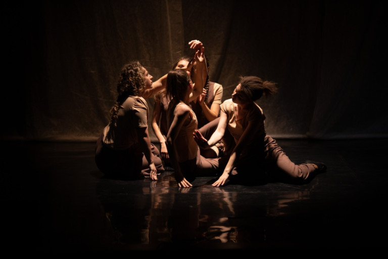 Sesi Marília abre inscrições para curso gratuito de teatro