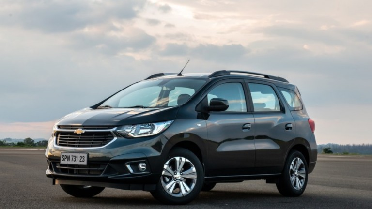 GM lança Spin 2023 com a volta das versões LT e LTZ