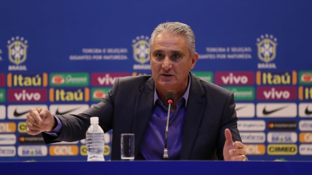 Tite convoca 25 jogadores para dois amistosos em março