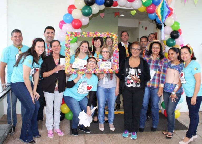 Oncologia da Santa Casa tem 'café com amor' e arraiá para pacientes e famílias