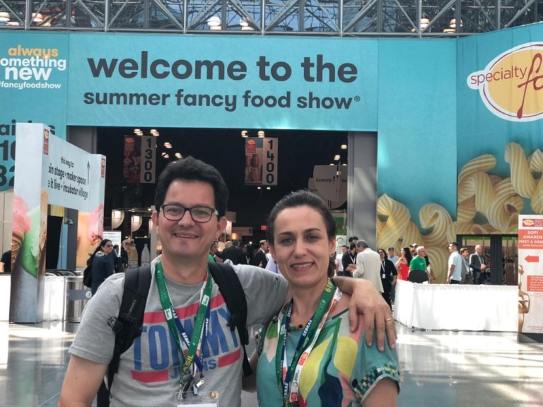 Empresários de Marília participam em feira de alimentação nos EUA