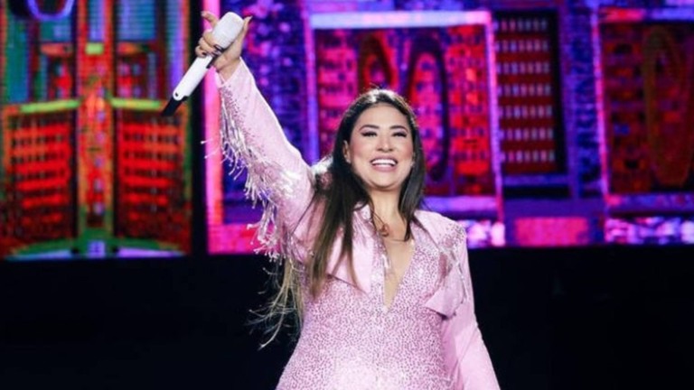 Estourada, imone Mendes fará primeira turnê internacional: ‘Maratona de shows’