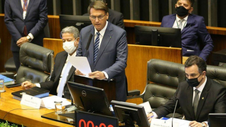 Governo monta 'força-tarefa' para mobilizar em prol da PEC Eleitoral