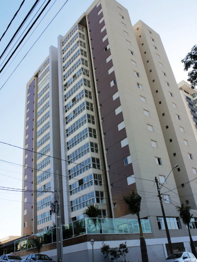 Edifício Monteiro Lobato é o primeiro de três torres de apartamentos de luxo a ser entregue pelo Grupo dos Fiscais e Menin Engenharia