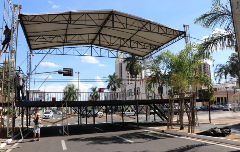 Festa do IPTU custa 6x mais que projetos de Direitos Humanos