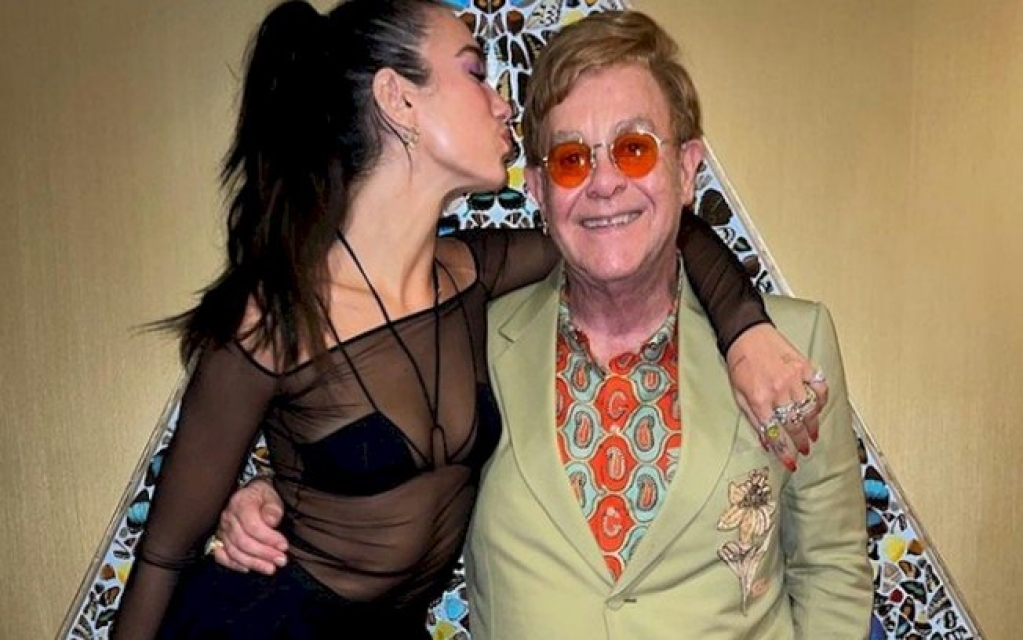 Elton John e Dua Lipa lançam o remix de "Cold Heart"