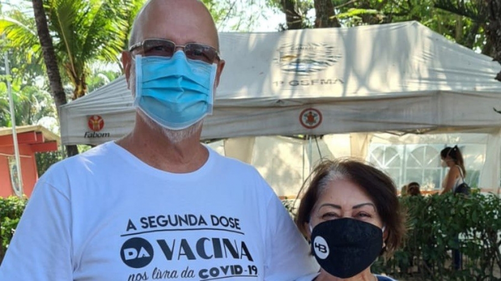 Covid-19: Casal é impedido de tomar vacina no Rio por protestar contra Bolsonaro