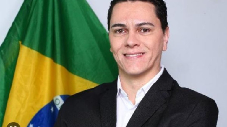 Assessor preso participava de acampamentos em QGs durante o expediente