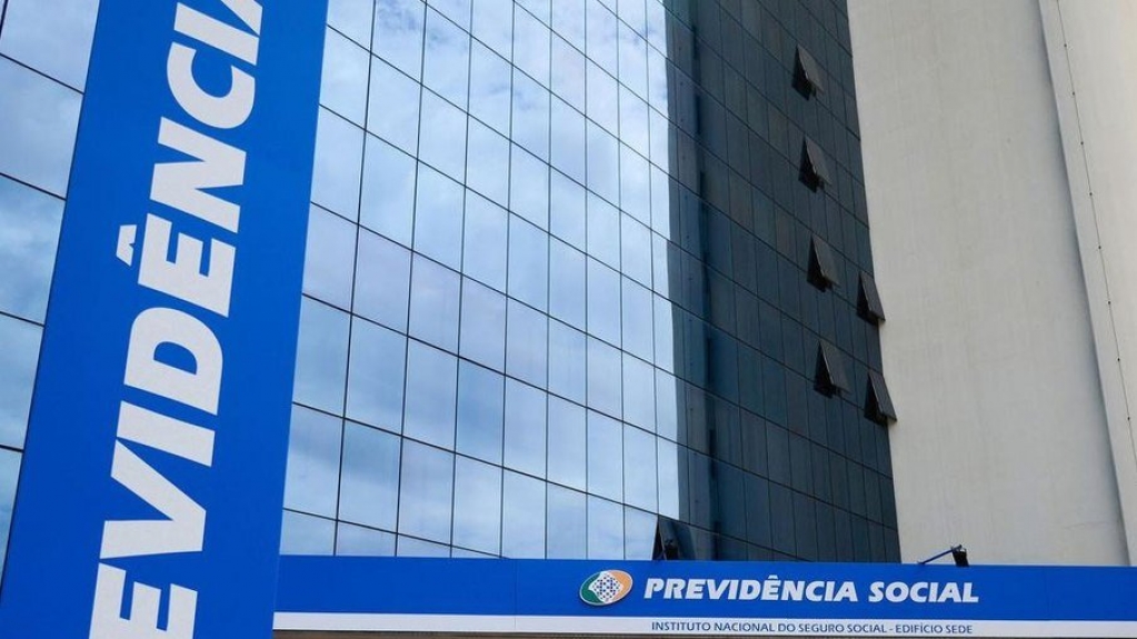 PEC dos Precatórios: veja quem pode levar calote do INSS