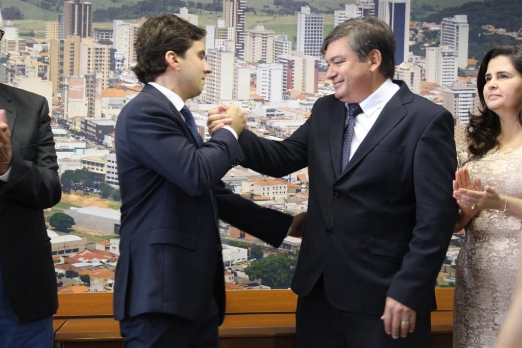 Justiça eleitoral rejeita denúncia de Daniel contra Vinicius de 2016