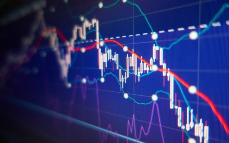 Vale a pena investir em empresa que perdeu 90% do valor de mercado?