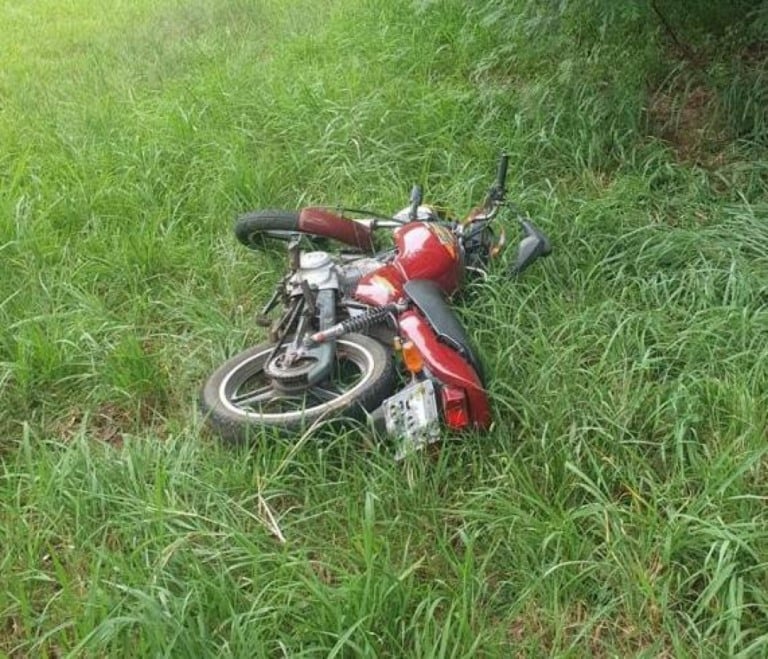 'Bebi, cheirei e fumei' - PRF atende motociclista caído  na BR-153