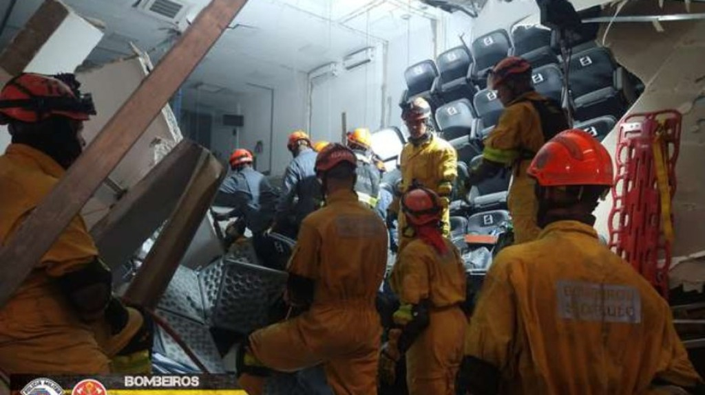 Desabamento em São Paulo: bombeiros encerram buscas por vÃtimas Desabamento em São Paulo: bombeiros encerram buscas por vÃtimas