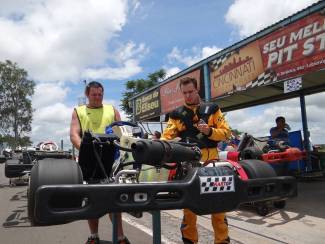 FInal do Kart GP esbanja adrenalina e revela campeões em Garça