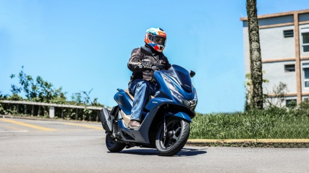 Avaliamos a terceira geração do Honda PCX 160