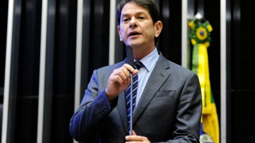 PEC dos Precatórios: Cid Gomes afirma que quem votou a favor vai sair do PDT PEC dos Precatórios: Cid Gomes afirma que quem votou a favor vai sair do PDT