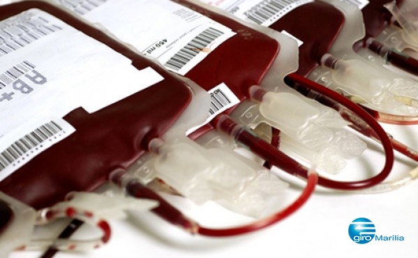 Paciente aguarda doações de sangue para cirurgia