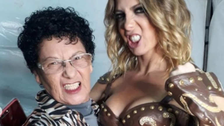 Sheila Mello lamenta morte da mãe: "Nos encontraremos"