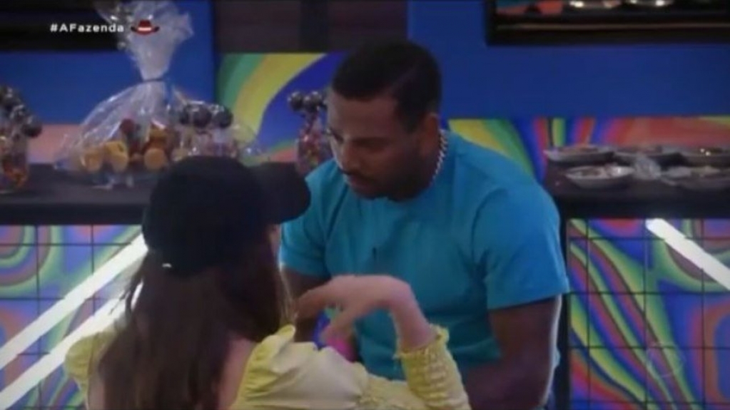 'A Fazenda 13': Nego do Borel se declara para Dayane: "Minha parceira" 'A Fazenda 13': Nego do Borel se declara para Dayane: "Minha parceira"