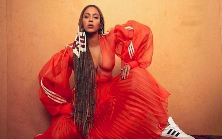 Beyoncé altera biografia no Instagram e gera expectativas nos fãs