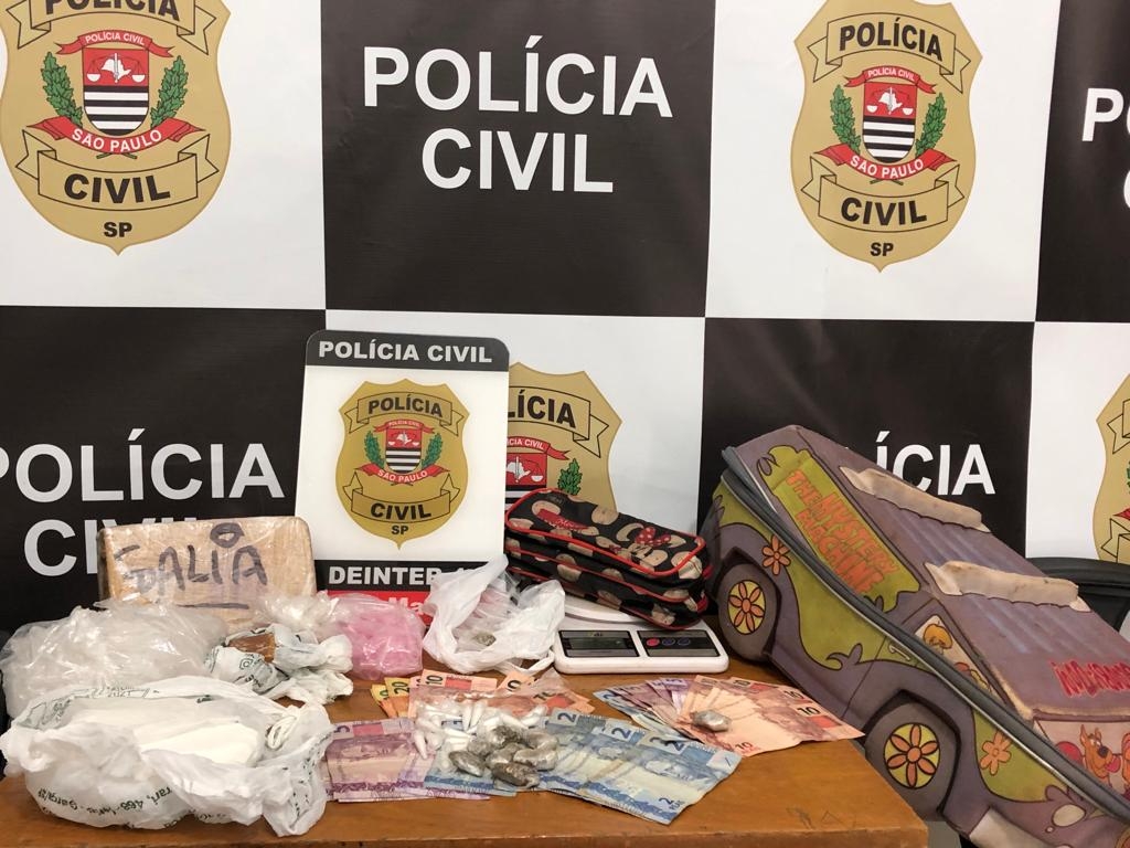 Operação da Polícia de Marília apreende drogas e prende acusados em Gália Operação da Polícia de Marília apreende drogas e prende acusados em Gália