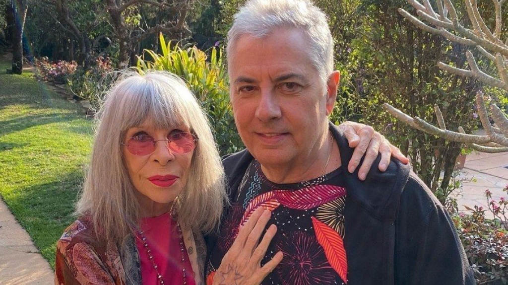 Marido de Rita Lee faz homenagem de aniversário para cantora