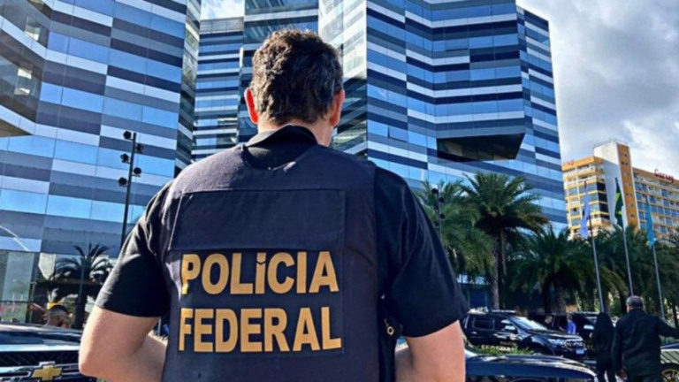 Divulgação / PF – 18.08.2023 PF cumpre mandados judiciais expedidos pelo STF