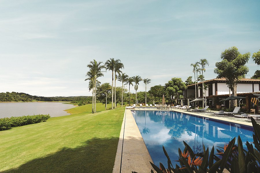 Piscina do Clara Ibiúna Resort. Foto: Clara Ibiúna Resort/Divulgação