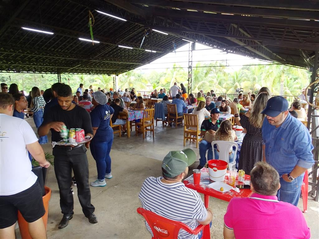 Festival de gastronomia no Ecogrif mostra centro de eventos para turismo e negócios em Ocauçu