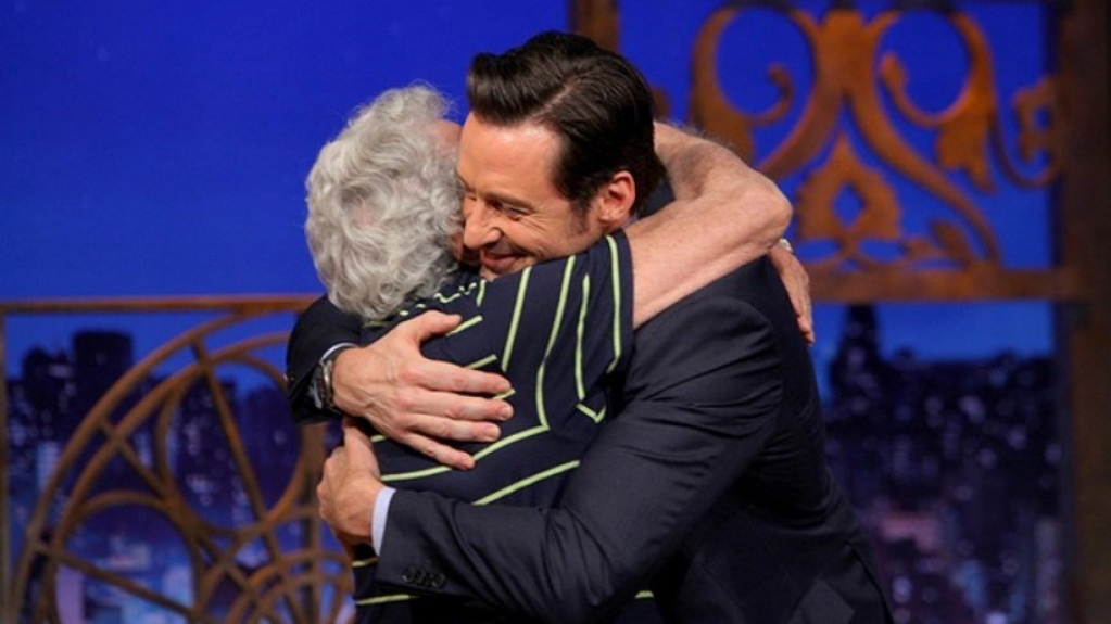 Hugh Jackman homenageia dublador de Wolverine morto: "Uma lenda"