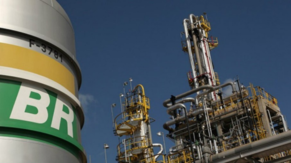 Petrobras para usina com risco de "falha catastrófica" e ignora pressão do ONS Petrobras para usina com risco de "falha catastrófica" e ignora pressão do ONS