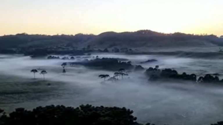 Santa Catarina tem geada e mínima de 3,2ºC em pleno verão Santa Catarina tem geada e mínima de 3,2ºC em pleno verão
