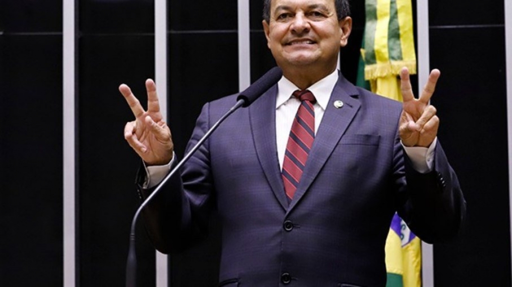 Deputado destinou orçamento secreto para cidade da própria famÃlia Deputado destinou orçamento secreto para cidade da própria famÃlia