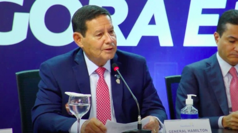 Mourão: apesar de troca na presidência, Petrobras não vai "mudar nada"