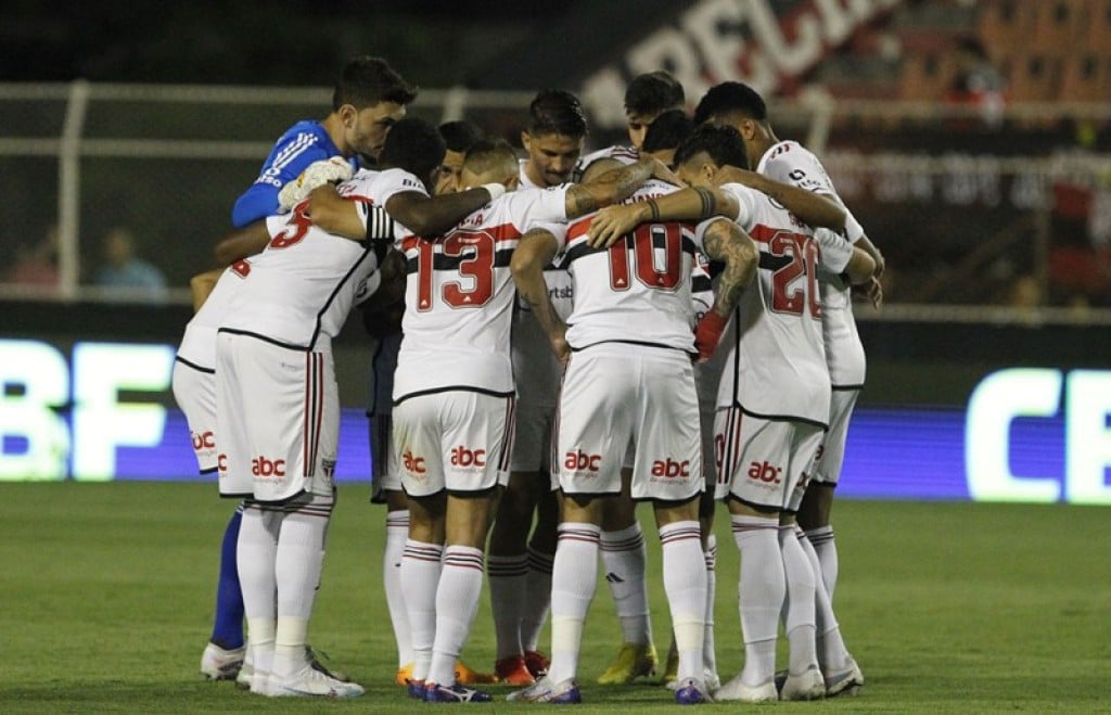 São Paulo vence o Palmeiras em primeiro duelo da Copa do Brasil