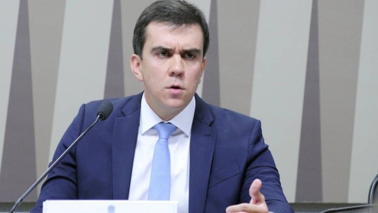 Presidente da Eletrobras quer privatizar Eletrobras até agosto